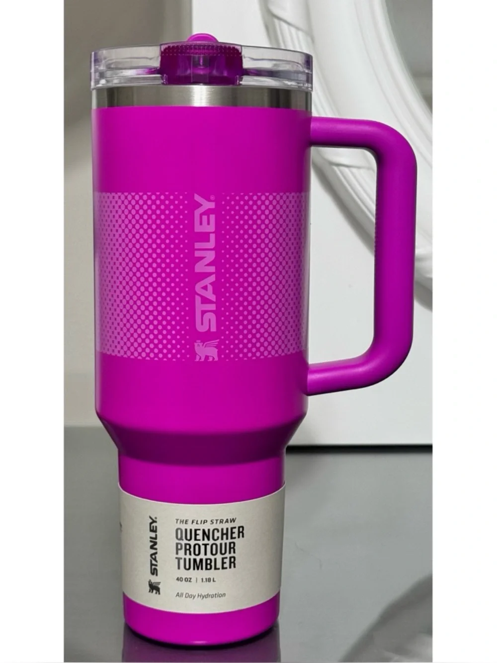 STANLEY‎ QUENCHER PROTOUR FLIP STRAW 40OZ TUMBLER, VIVID VIOLET FADE - Picture 2 of 5
